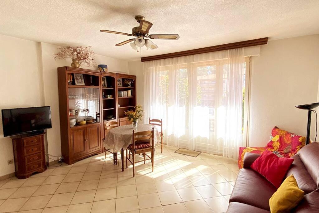 Apartament Charmant Studio Costebelle Proche Gare, Terrasse Et Parking Gratuit Hyères Zewnętrze zdjęcie